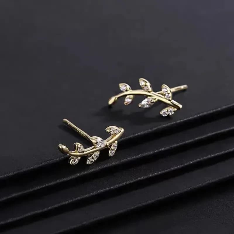 Leaf Ear Studs Gold 2