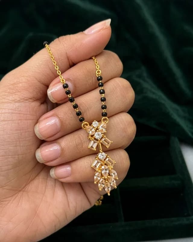 Floral Grace Mangalsutra Necklace 3