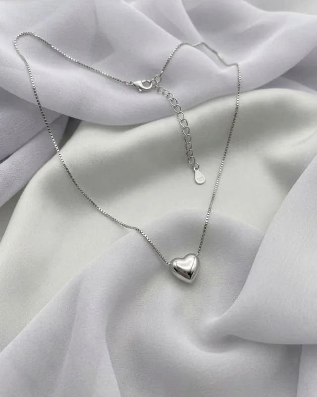 Heart Shape Pendant Necklace 3